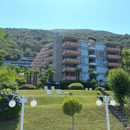 Lake Lugano 比索内